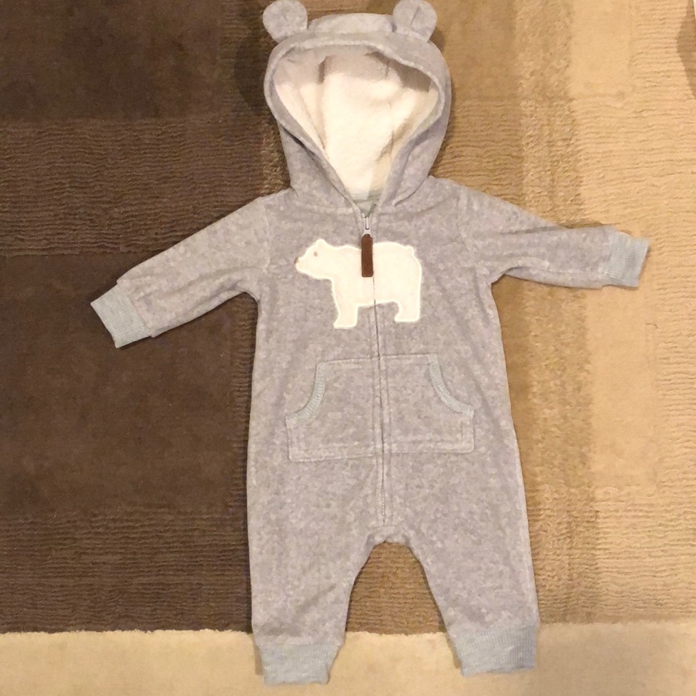 Sale 🎈3/$20Carter’s 3 M Boy Fleece Sherpa Outfit